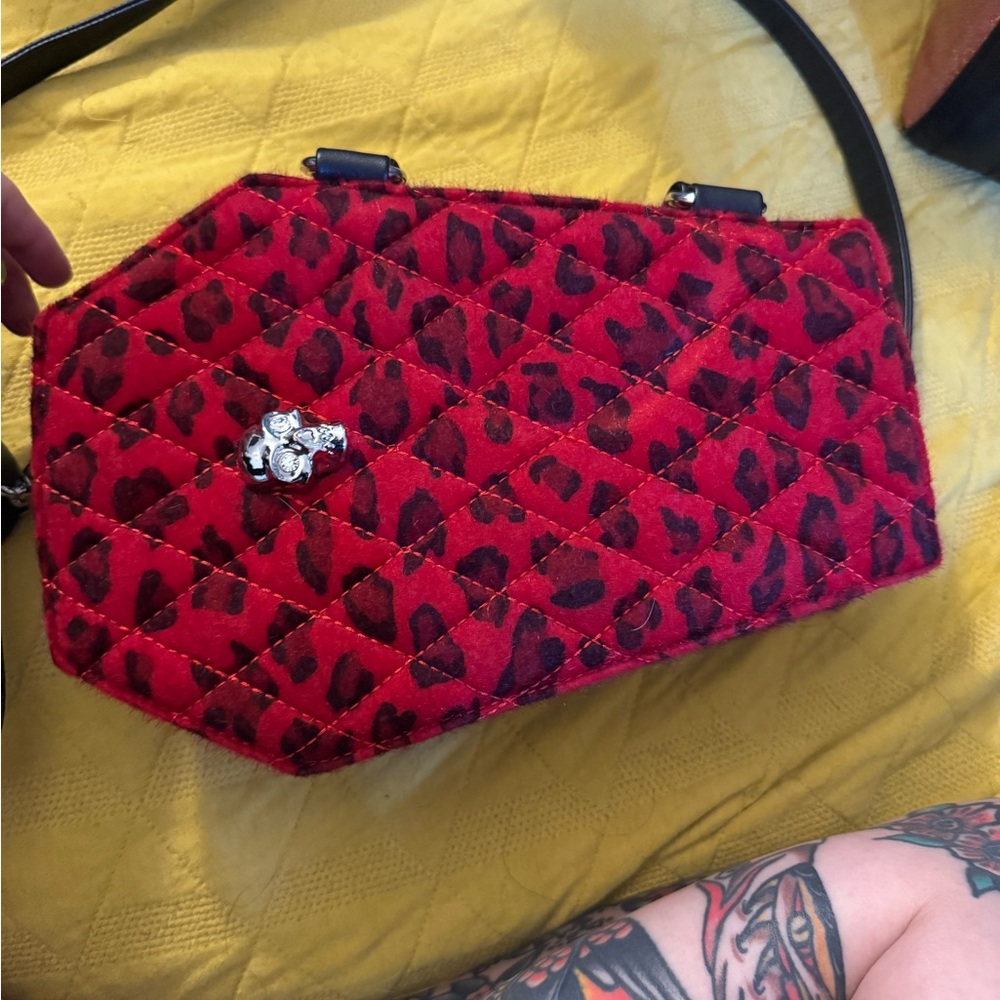 Lux de Ville Red and Black Crossbody Bag with Geometric Design